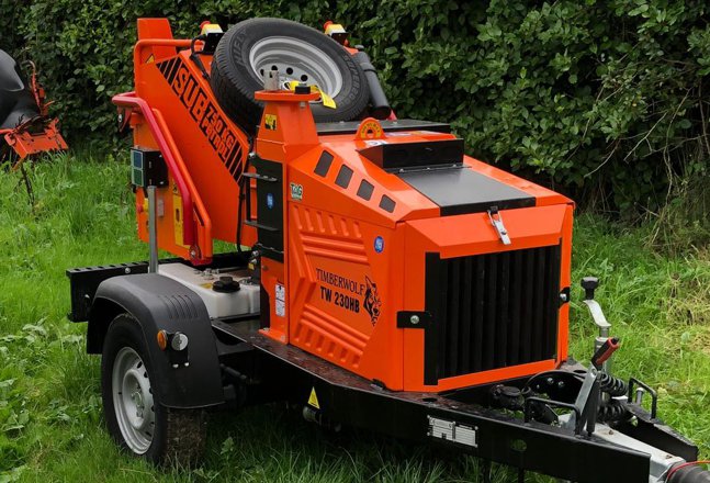 Timberwolf woodchipper hire Pembrokeshire 6inch towable